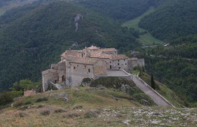 Giovani Soci della Banca di Ripatransone e del Fermano organizzano escursione ad Elcito