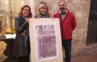 Ascoli, in pieno svolgimento mostra “Donne in Chiaro e Scuro: Sguardi sul Femminile”
