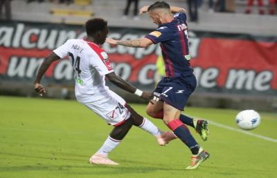 Crotone-Carpi 1-1, highlights