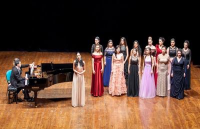 Ascoli, i solisti dell'Accademia Lirica di Osimo in concerto con ''Preghiere in musica''