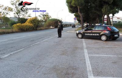 San Benedetto, arrestato 47enne per rapina a donna ferma al semaforo a bordo della sua auto