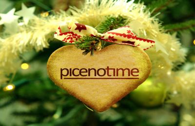 Buon Natale e Buone Feste da Piceno Time, grazie di cuore per essere sempre con noi! 