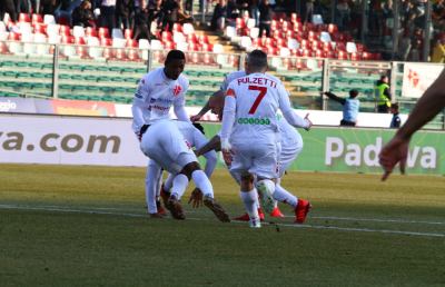Serie B 20° turno: Pescara frenato dalla Cremonese, il nuovo Padova strapazza il Verona