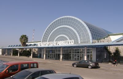 Operazione ''Boxer'', arrestata all'aeroporto giovane spacciatrice sambenedettese