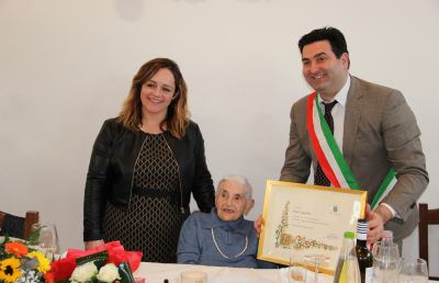  Monteprandone, auguri a Dea Cappella per i suoi 100 anni