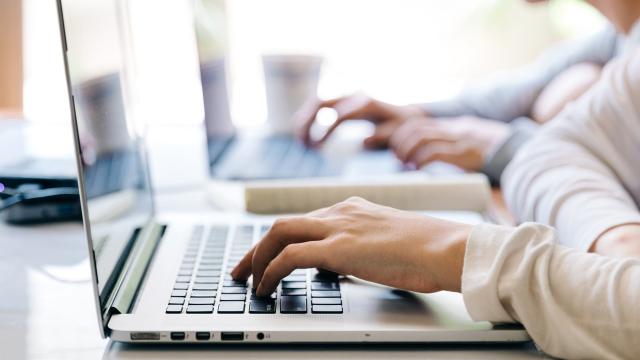 Regione Marche, pubblicato avviso erogazione contributi per master universitari e corsi di perfezionamento post-laurea