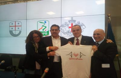 Lega Serie B, il presidente Balata consegna 80mila euro alla città di Genova
