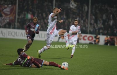 Salernitana-Cremonese 2-0, highlights