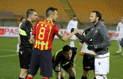 Lecce-Verona 2-1, highlights