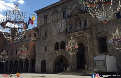 Carnevale di Ascoli: Giovedì Grasso nelle scuole, l'elenco dei gruppi partecipanti