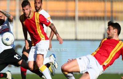 Lecce-Foggia 1-0, highlights