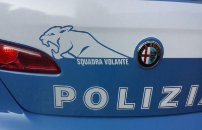 San Benedetto: furto di indumenti in negozio del centro e botte a poliziotti, arrestato 36enne