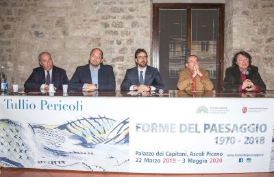 Ascoli Piceno, a Palazzo dei Capitani inaugurata mostra “Forme del Paesaggio” di Tullio Pericoli