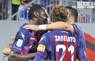 Crotone-Perugia 2-0, highlights