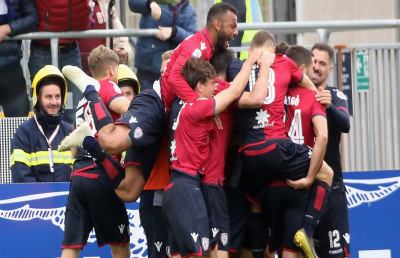 Cagliari-Spal 2-1, highlights