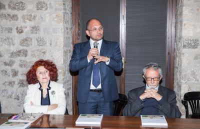 Ascoli Piceno, a Palazzo dei Capitani dibattito su Tolkien con ospiti di prestigio