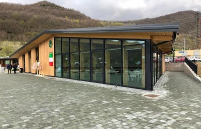 Arquata del Tronto, inaugurato centro polifunzionale realizzato da Alpini e Club 41 Italia