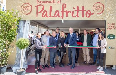 Ascoli Piceno, inaugurata in Piazza Arringo la quindicesima edizione di ''Fritto Misto''
