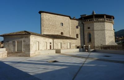 Ascoli Piceno, al Forte Malatesta mostra mercato di ricamo e cucito ''Magia di un filo''