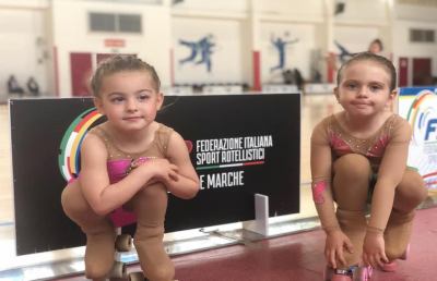 Pattinaggio artistico, applausi per le piccolissime atlete della Diavoli Verde Rosa ai Giochi Federali