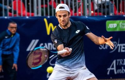 Tennis, Travaglia accede per la prima volta al tabellone principale del Roland Garros