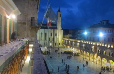 Ascoli Piceno, la Quintana in Terrazza al Caffè Meletti con una cena gourmet