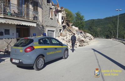 Indagine Finanza Ascoli su macerie sisma: in manette funzionario regionale e ad società sambenedettese