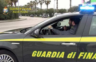 Guardia Finanza Ascoli, segnalati albergatori per indebita appropriazione imposta di soggiorno