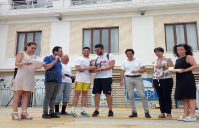Ciclismo, grande festa per la pedalata in tandem per non vedenti da Ascoli a Grottammare