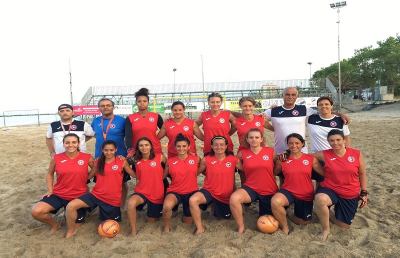 Beach soccer, a Napoli l'esordio della squadra femminile dell'Happy Car Samb