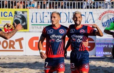 Beach soccer Serie Aon, l'Happy Car Samb supera il Pisa degli ex Di Tullio e Di Palma