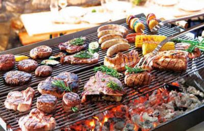 Ferragosto: carne e birra i prodotti preferiti dagli italiani
