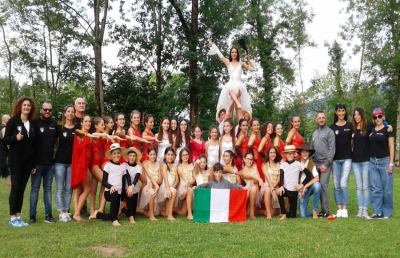Ginnastica Mamoti, dopo l'Austria esibizione allo stadio ''Riviera delle Palme''