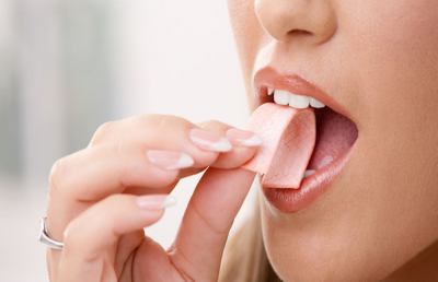 La gomma da masticare accelera il recupero dopo un intervento chirurgico addominale
