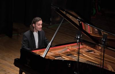 Offida, recital del grande pianista russo Evgeni Starodubtsev