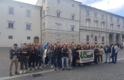 Ascoli Piceno, tanti partecipanti alla camminata con destinazione Museo archeologico