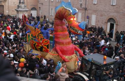 Montefiore dell'Aso, mostra fotografica dedicata al Carnevale