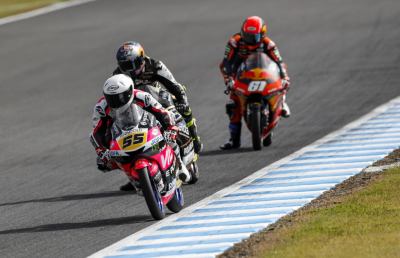 Moto3, Fenati alza bandiera bianca in Giappone: ''Mi sono ritirato per problema tecnico''