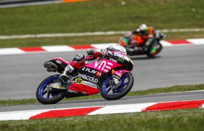 Moto3, Fenati chiude in 11ª posizione il Gran Premio di Malesia vinto da Dalla Porta