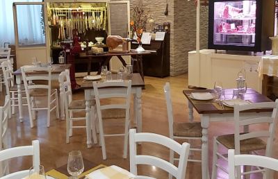 “La Locanda degli Amici”, a Spinetoli imperdibile serata con “Cibo e lirica... Connubio perfetto”