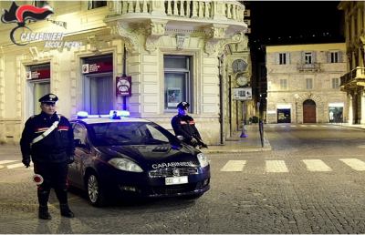 Ascoli Piceno. Cocaina, marijuana e hashish: fermati tre giovani tra i 26 ed i 18 anni