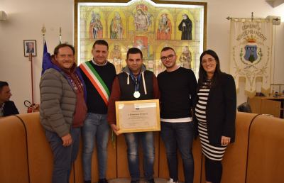Tiro a volo, il Comune di Monteprandone rende omaggio al campione del mondo Nespeca