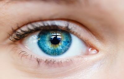 Gli occhi dicono molto di una persona e possono anche rivelare malattie