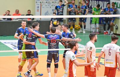 Pallavolo Serie A3, la M&G Videx Grottazzolina liquida in 4 set la pratica Roma