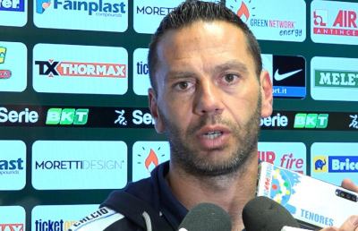 Pescara, Zauri si dimette dopo il ko con la Salernitana: “Rispetto la maglia biancazzurra”