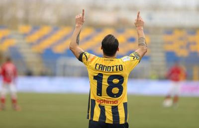 Serie B 22° turno: Iemmello dal dischetto lancia il Perugia e punisce la Juve Stabia. Venezia corsaro