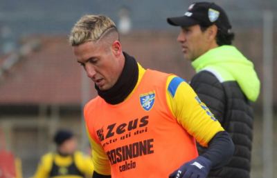 Frosinone, Ardemagni non riesce ad ingranare. Distrazione al retto femorale della coscia sinistra