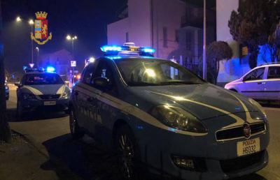 San Benedetto del Tronto: vede Polizia e fugge, bloccato 19enne con marijuana negli slip