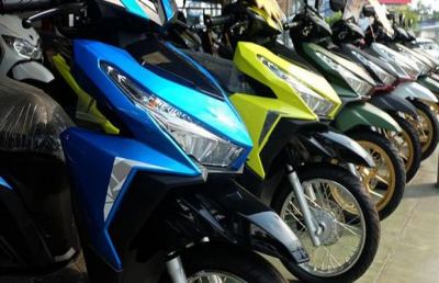 Mercato delle moto, aspettando l’estate
