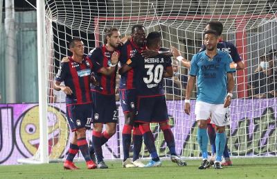 Serie B 32° turno: Crotone secondo da solo, successi pesanti per Pordenone e Cremonese